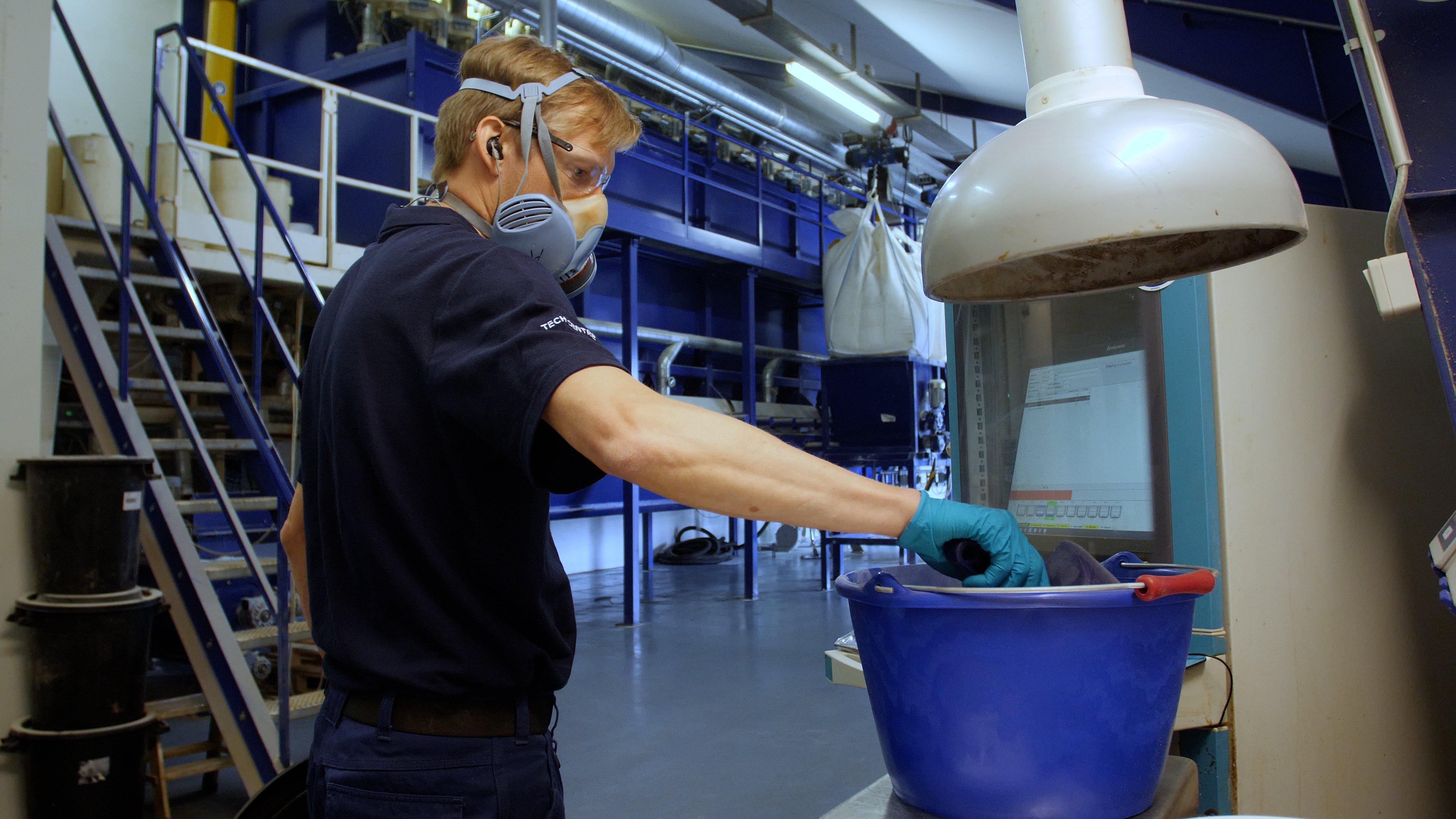 Tech_centre_biomar_Brande_workers_019